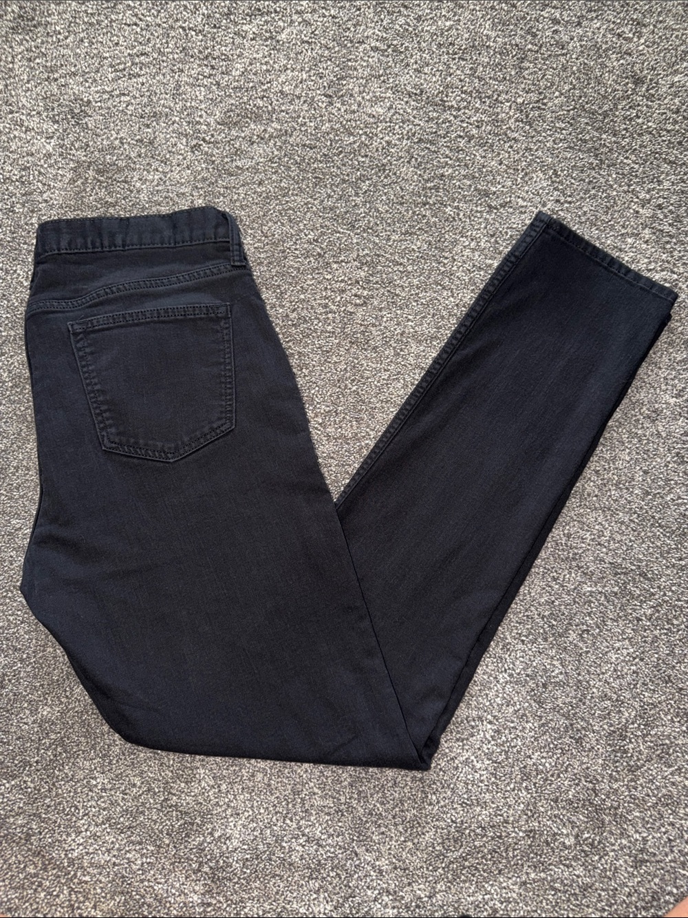 Old Navy Men's Skinny Jeans in Black never fade tall 36x36